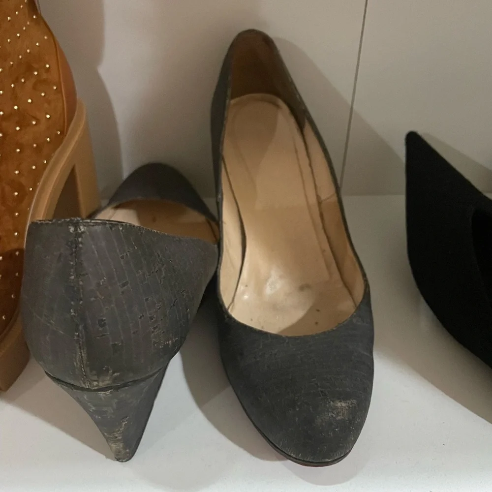 Authentic - Picture 3 of 3